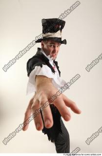 VLADIMIR MAD HATTER STANDING POSE (57)